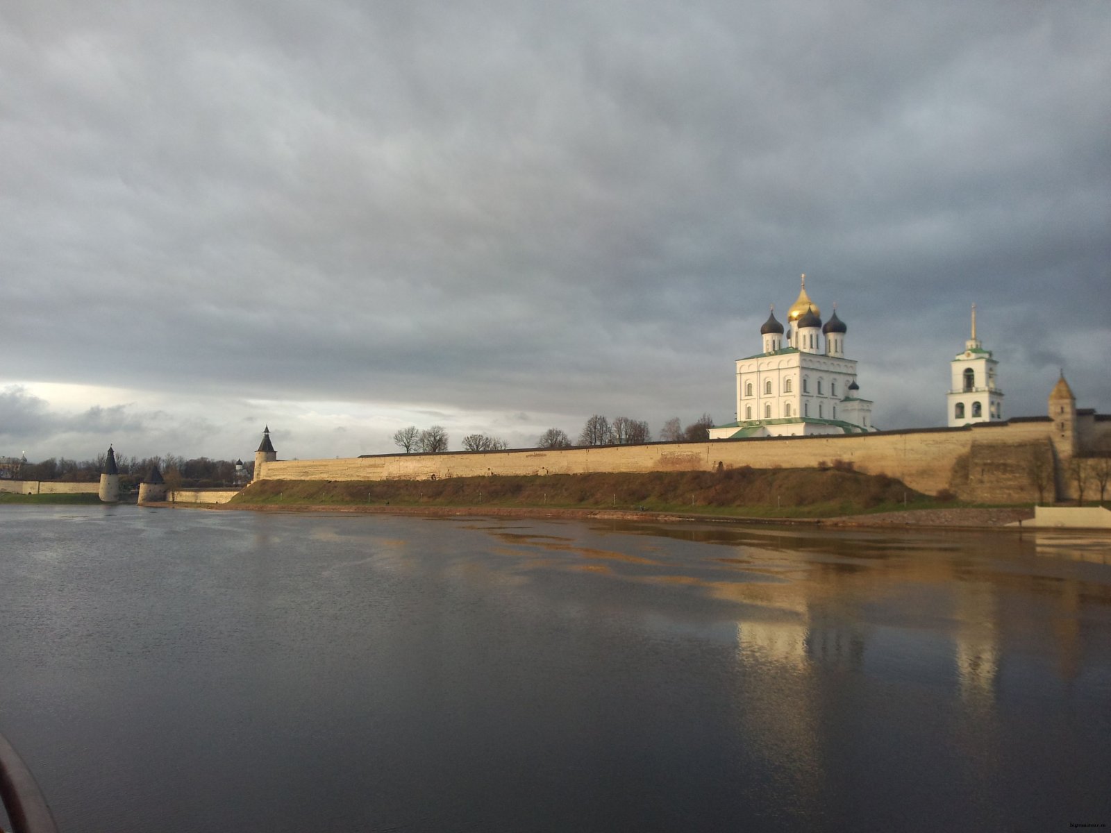 Псков на 2 дня, стоимость и программа тура, заказать тур в Псков от компании 